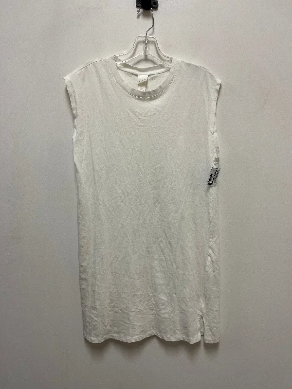 Dress Casual Short By H&m In White, Size: S Long-sleeve Mini Skirt